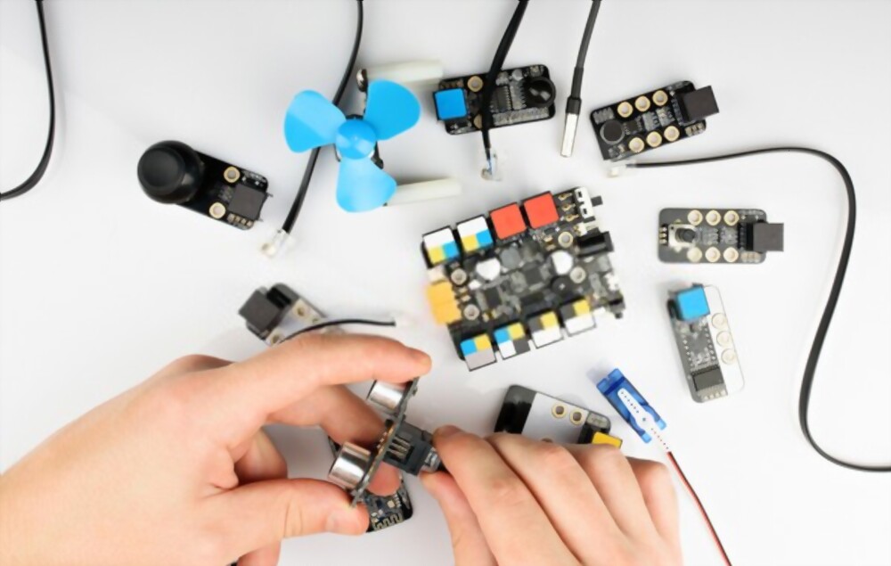 15 Best Do - It - Yourself Computer Building Kits for Children