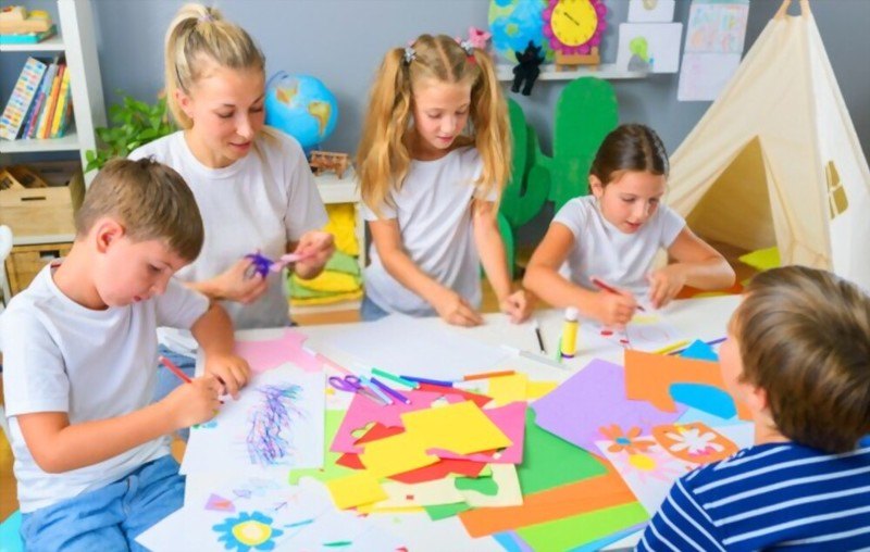 40 Kindergarten Art Projects