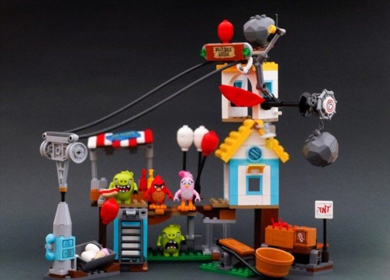 Race Down a LEGO Zip-line 