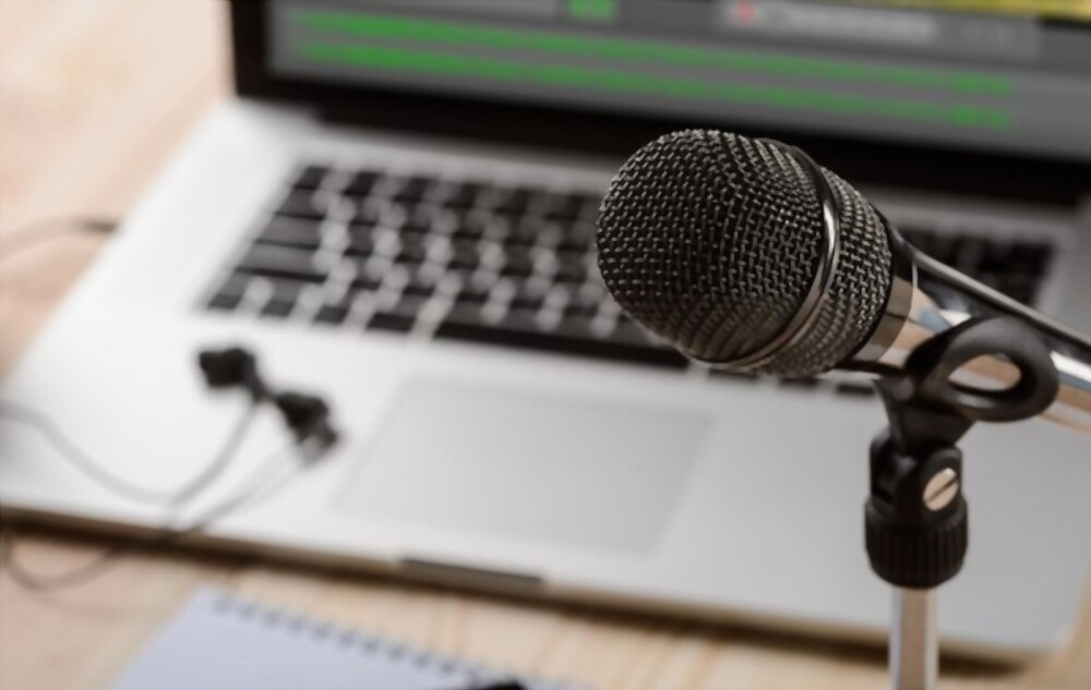 13 Most Effective Microphones for Online Teaching