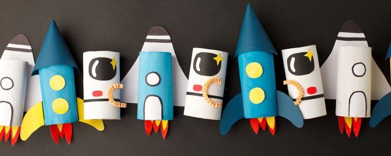 Recycle Cardboard Tubes into Space Shuttles